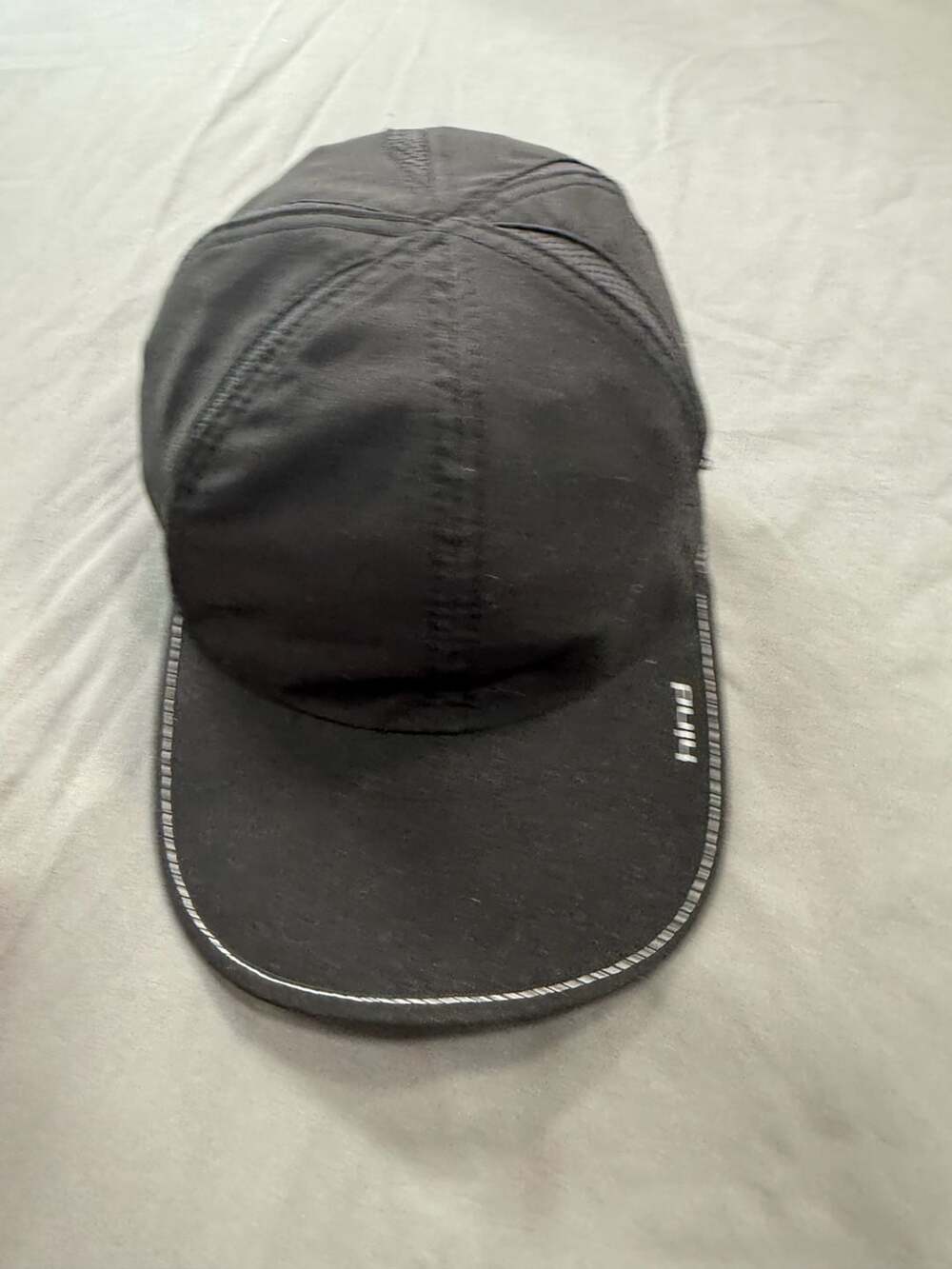Hind Featherlight Runners Hat Cap Strapback Black  Breathable